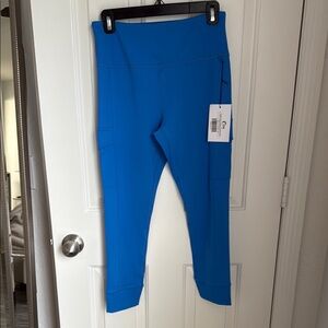 NWT Zyia Baltic Blue Cargo Pocket Light n Tight Leggings